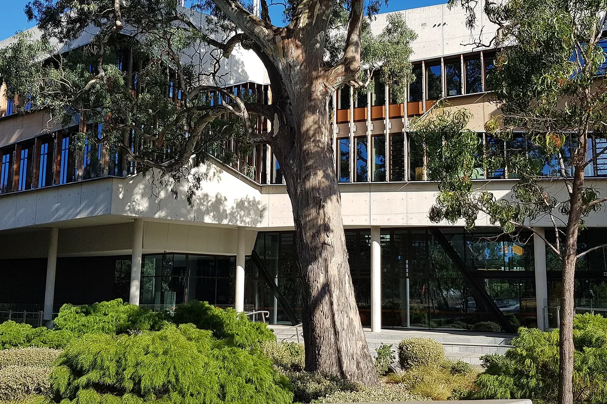 La Trobe University