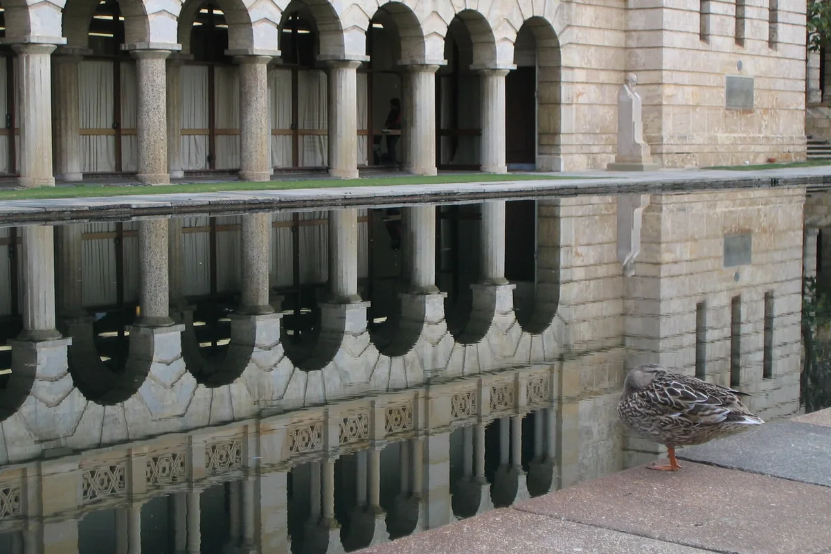 The University of Western Australia